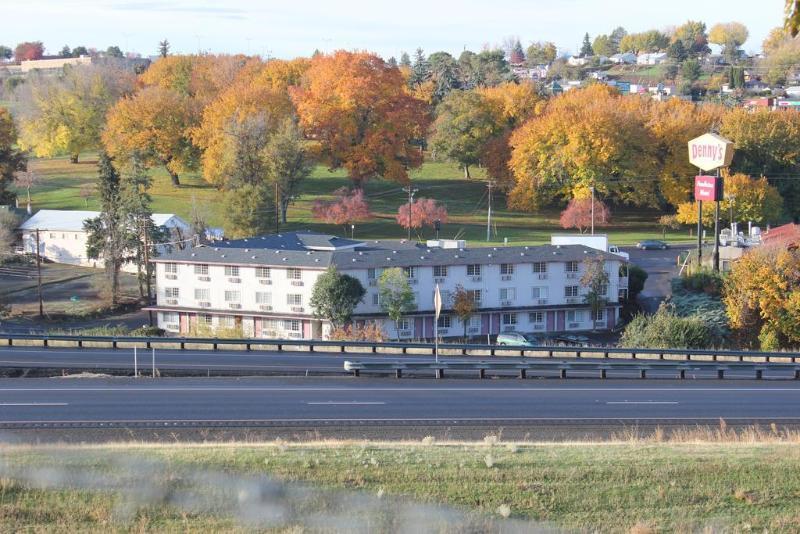 Motel 6 Pendleton, Or - West Exteriör bild